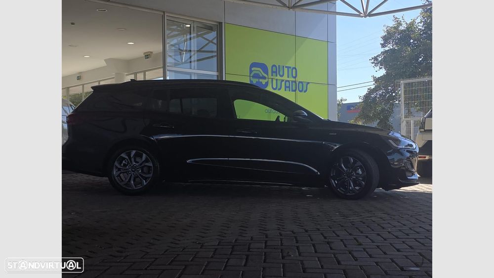 Ford Focus SW 1.0 EcoBoost MHEV ST-Line Aut. - 4