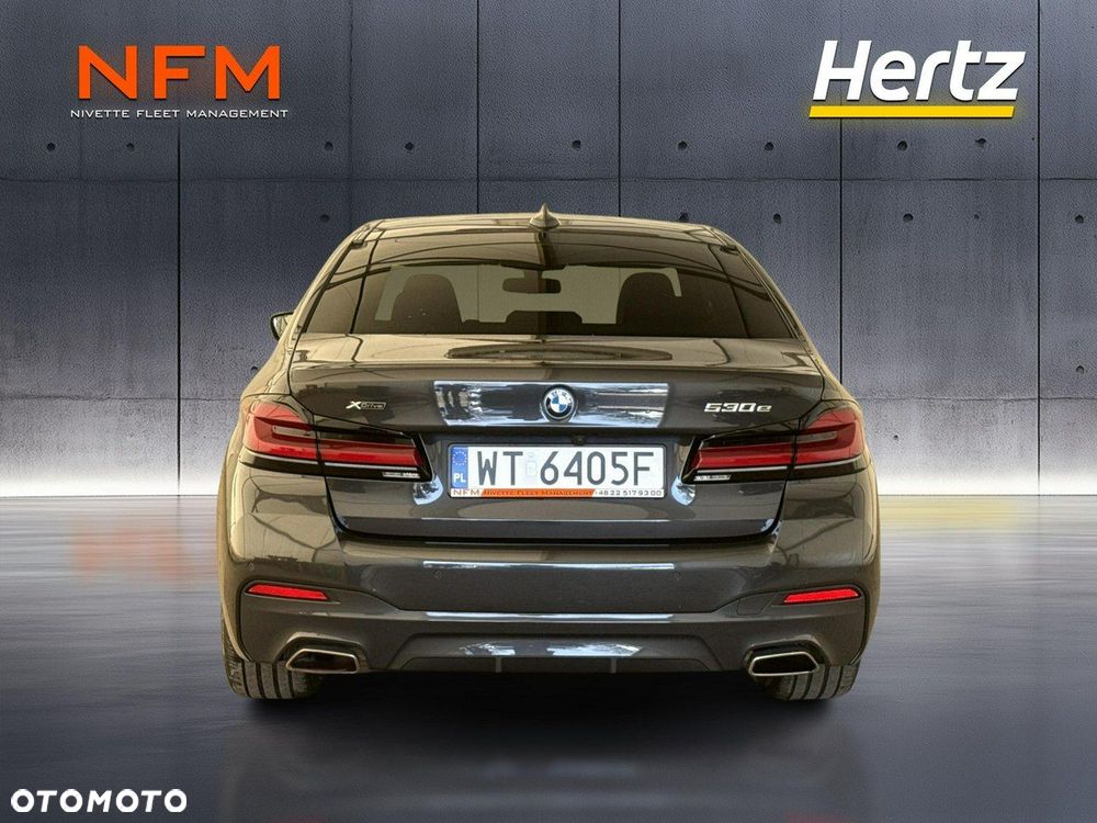 BMW Seria 5 - 10