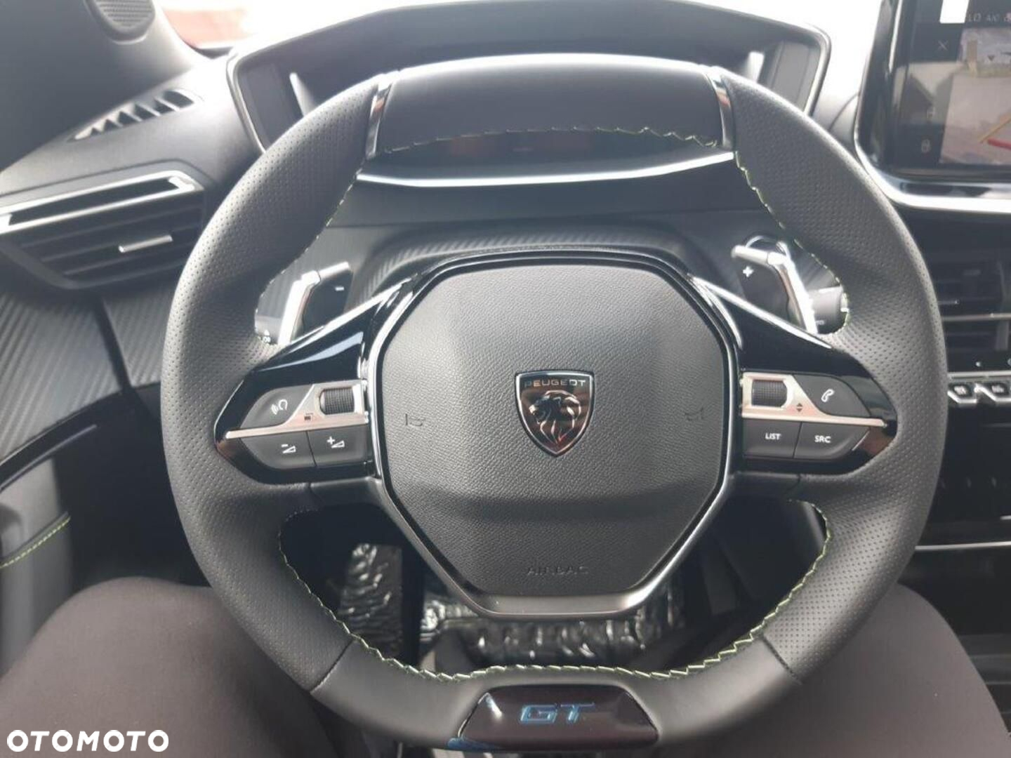 Peugeot 2008 - 12