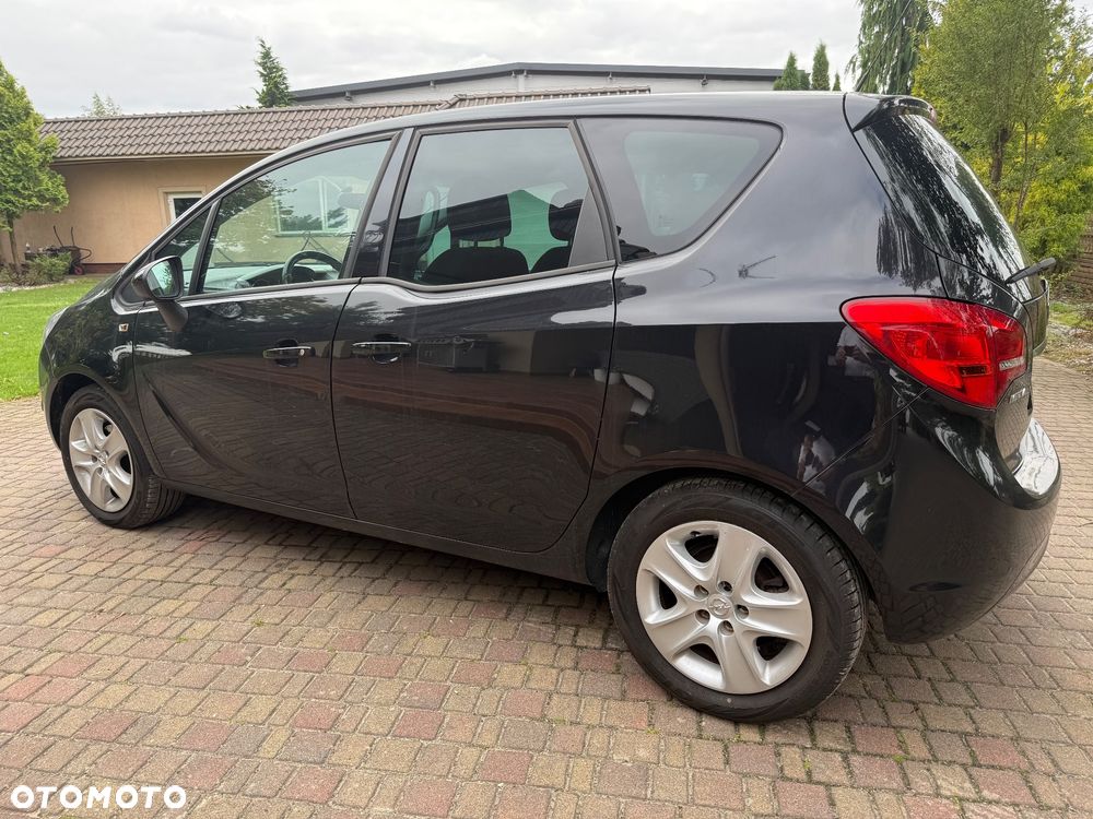 Opel Meriva - 8