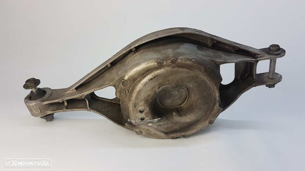 MÉDIO INFINITI G COUPE G37 S - 4