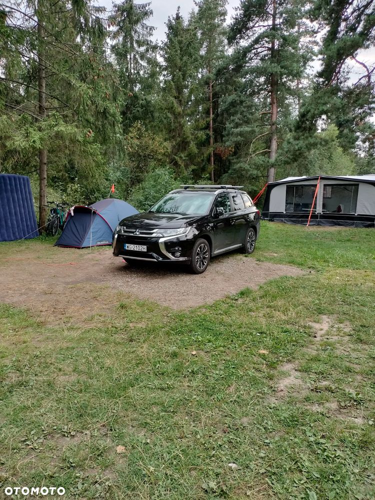 Mitsubishi Outlander - 1