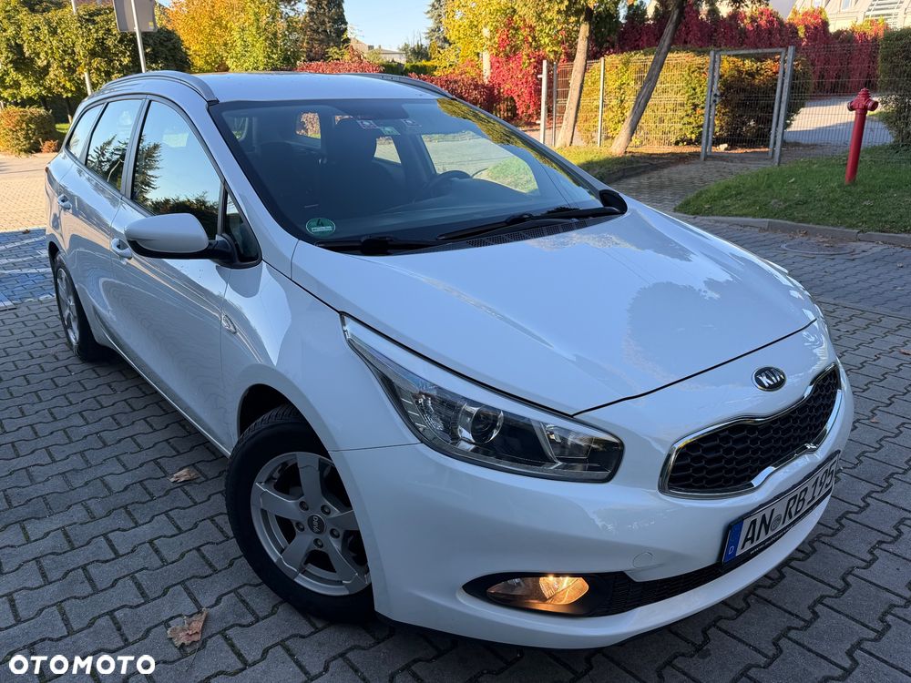 Kia Ceed 1.4 CVVT Attract - 2