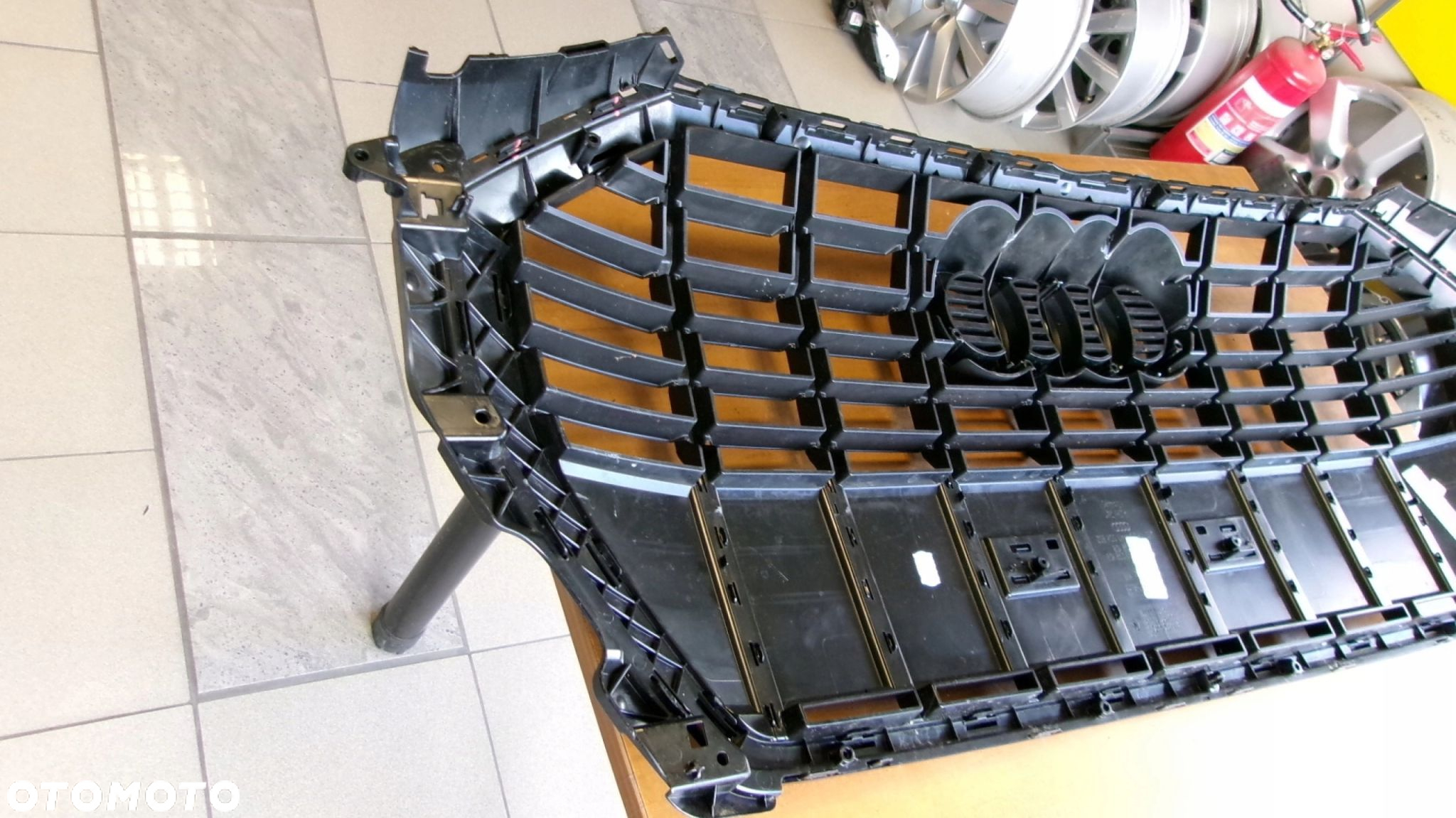 ATRAPA GRILL AUDI Q3 83A CZARNA BLACK S LINE - 6