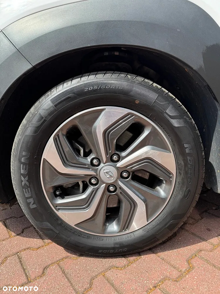 Hyundai Kona 1.6 GDI Hybrid Comfort DCT - 21