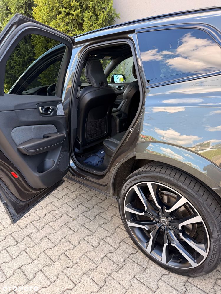 Volvo XC 60 T8 Plug-In Hybrid AWD R-Design - 18