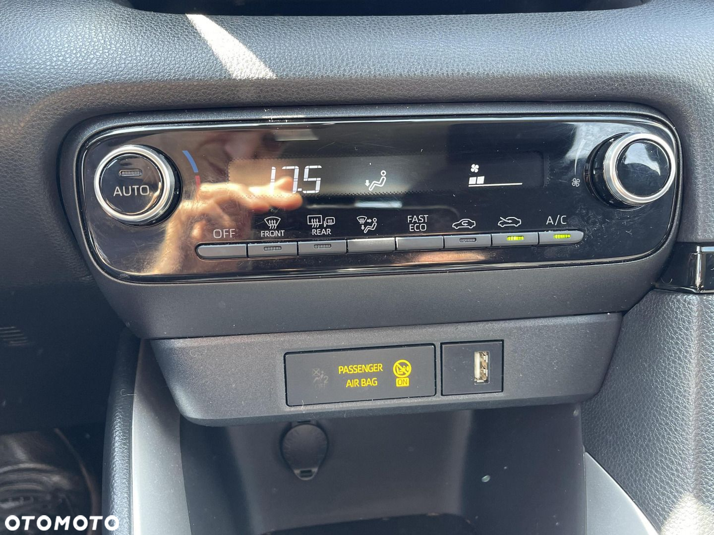 Toyota Yaris - 20