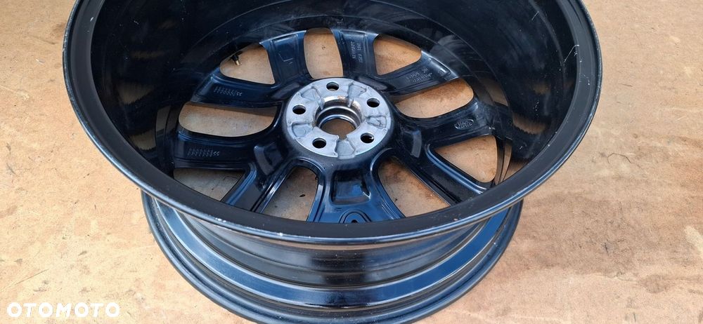 LAND ROVER VELAR L560 felga 20" 8,5Jx20CH ET45 5x108 N8A2-1007-AA - 11