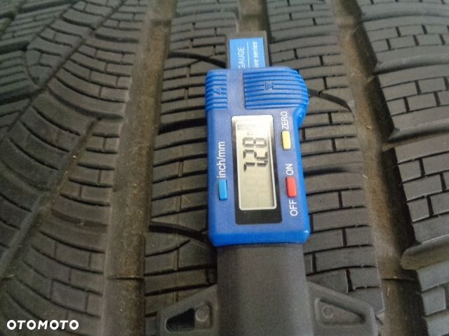 PIRELLI WINTER SOTTOZERO 295/30R20 101W - 8