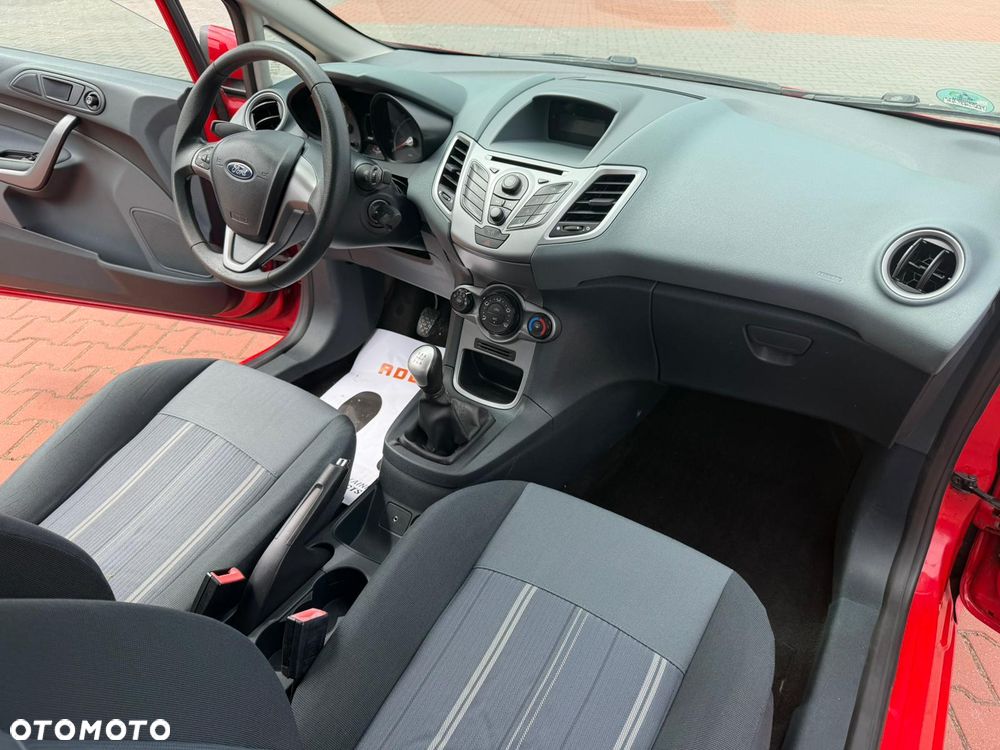Ford Fiesta 1.25 Champions Edition - 13