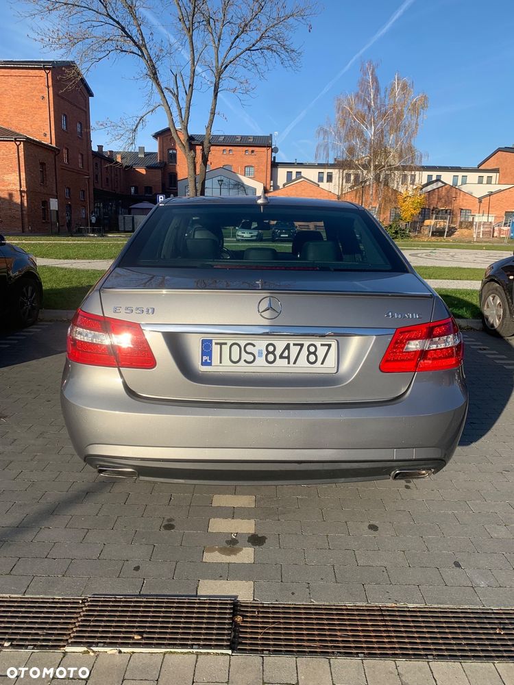 Mercedes-Benz Klasa E - 4