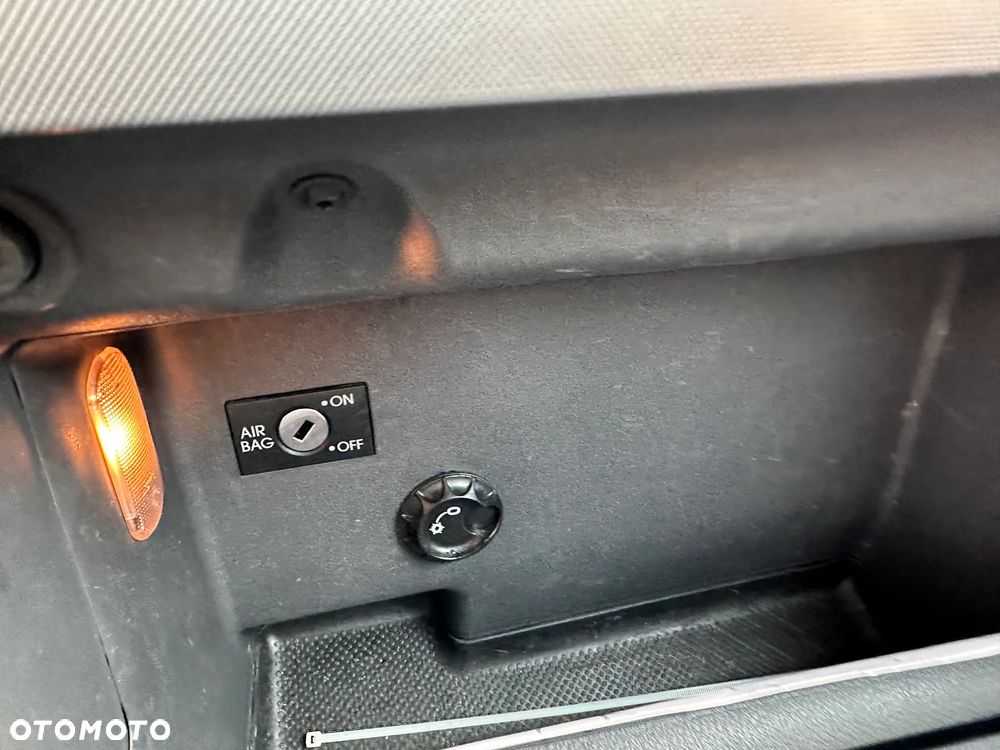 Volkswagen Touran 1.9 TDI - 20