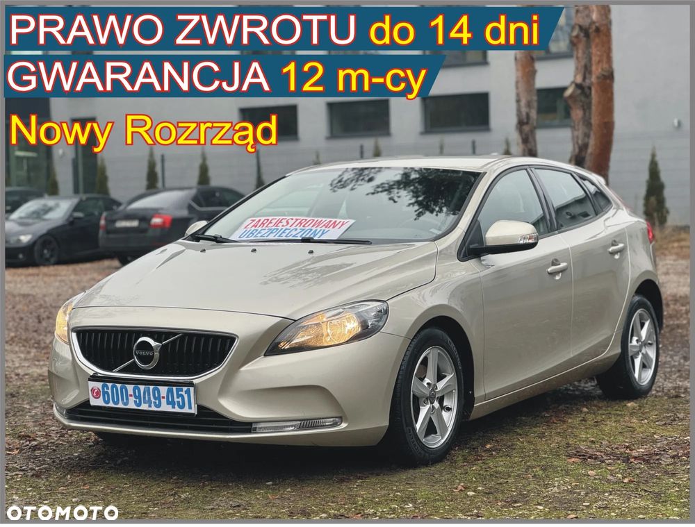 Volvo V40 D2 Momentum - 2