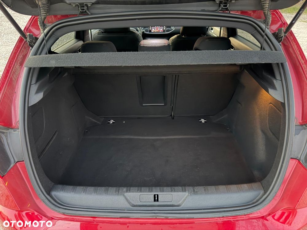 Peugeot 308 - 18