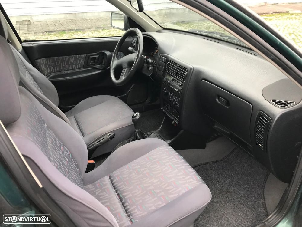 Seat Cordoba 1.4 4P 1995 - Para Peças - 8