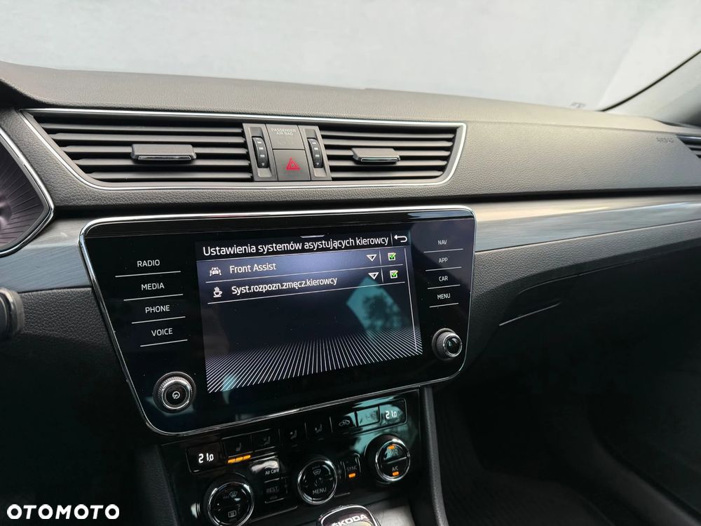 Skoda Superb 1.5 TSI Style DSG - 17