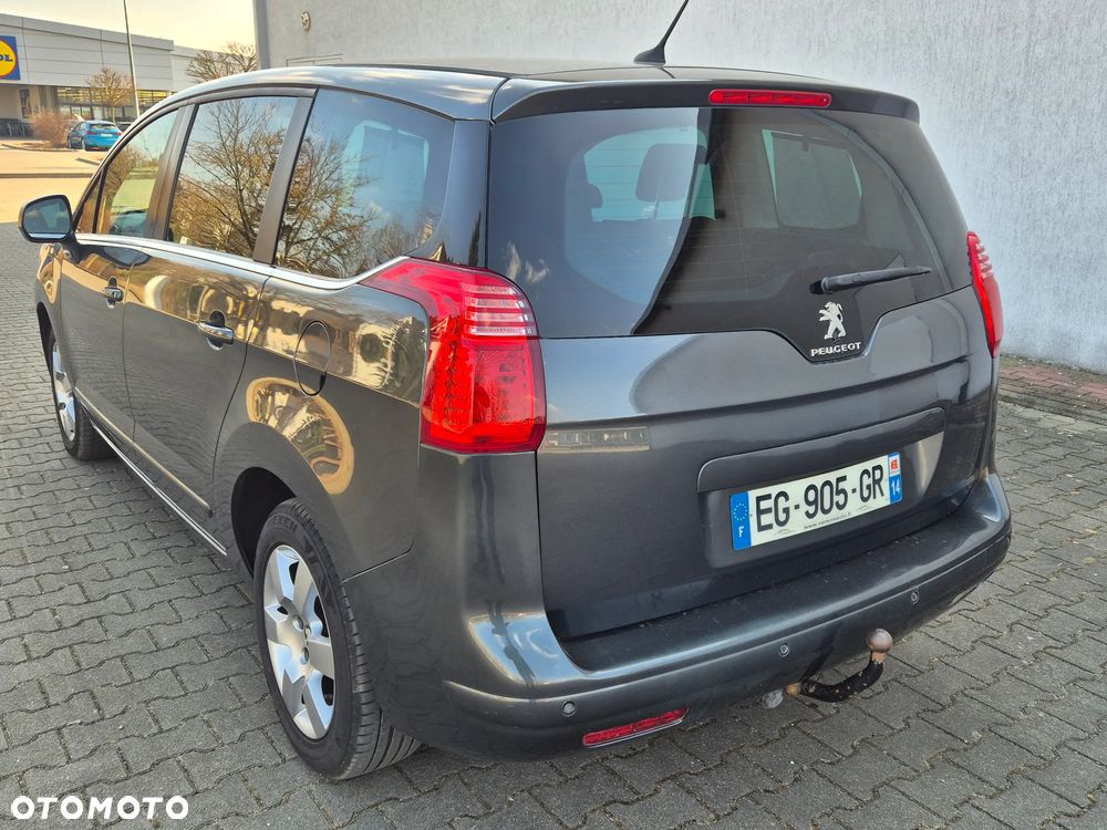 Peugeot 5008 - 7