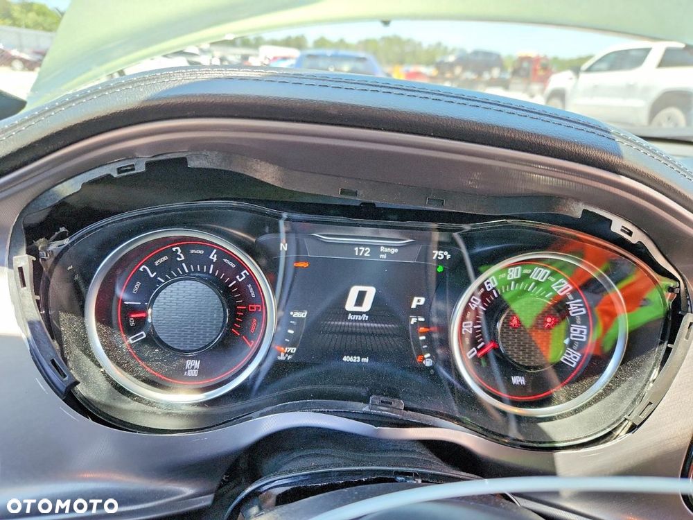 Dodge Challenger Automatik SRT 392 - 9