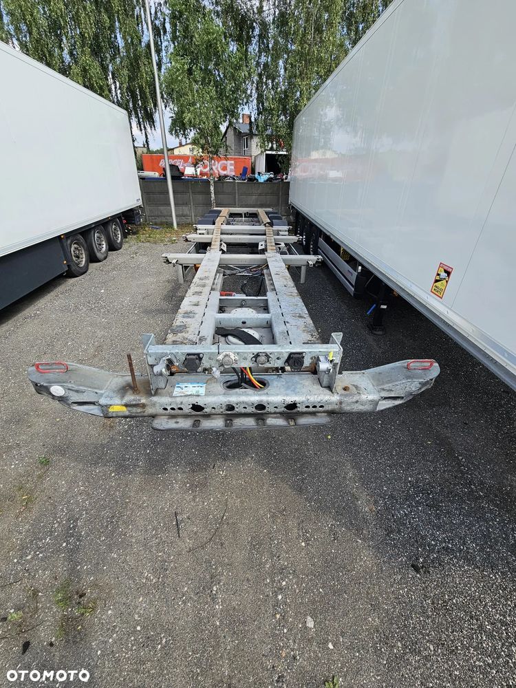 Fliegl Kontenerowa uniwersalna - 2