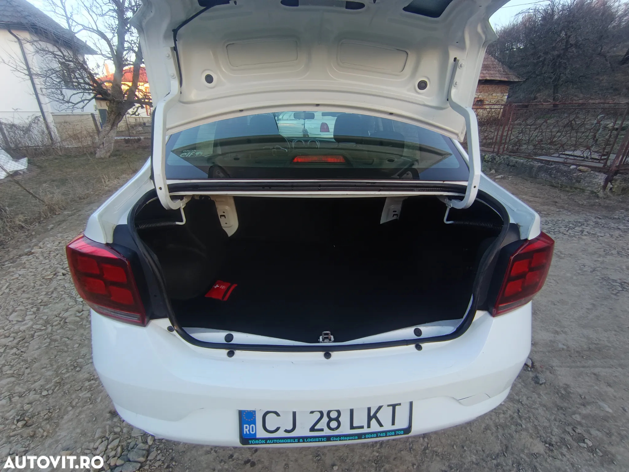 Dacia Logan 1.2 Acces - 7