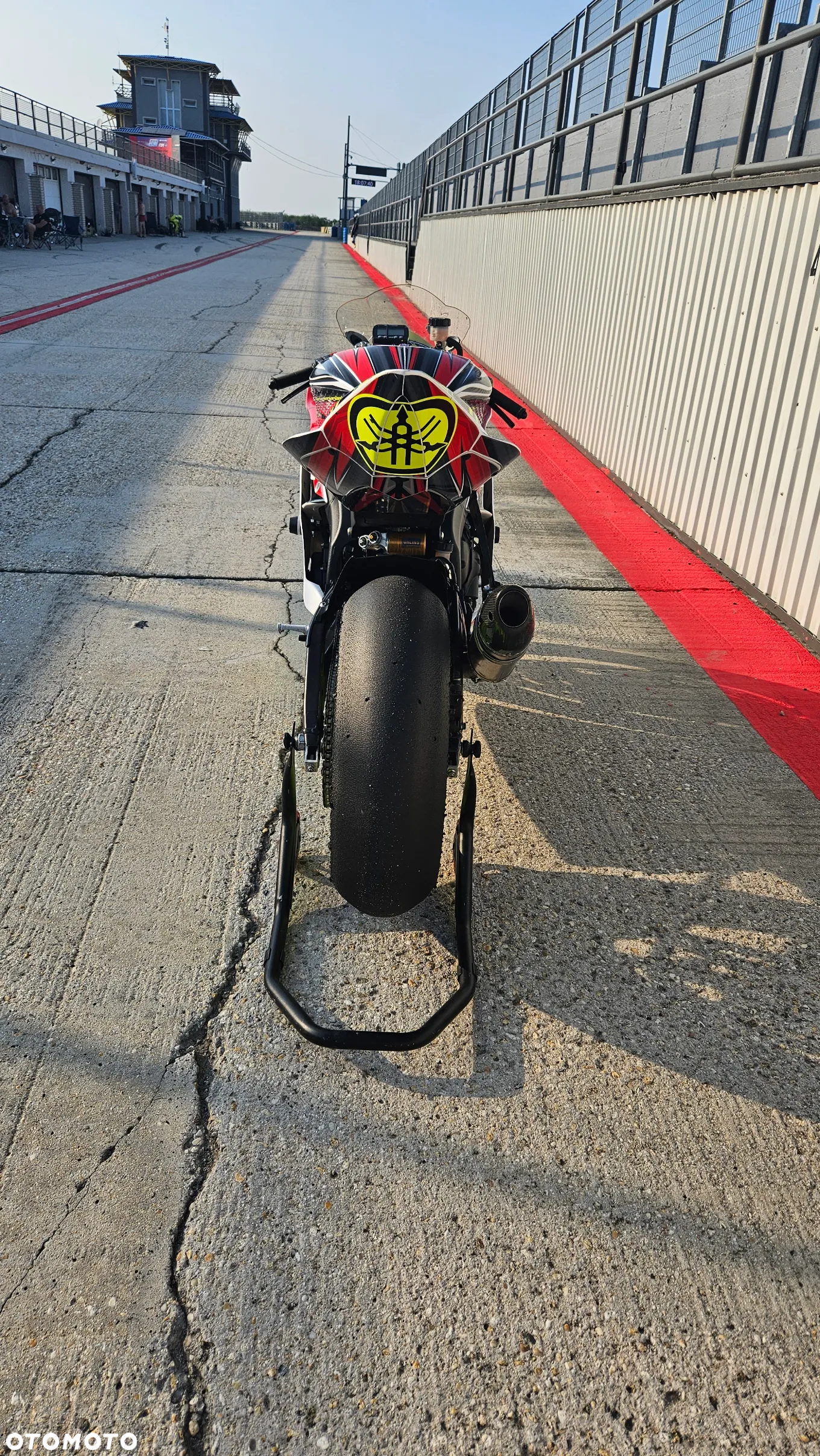 Yamaha R6 - 7