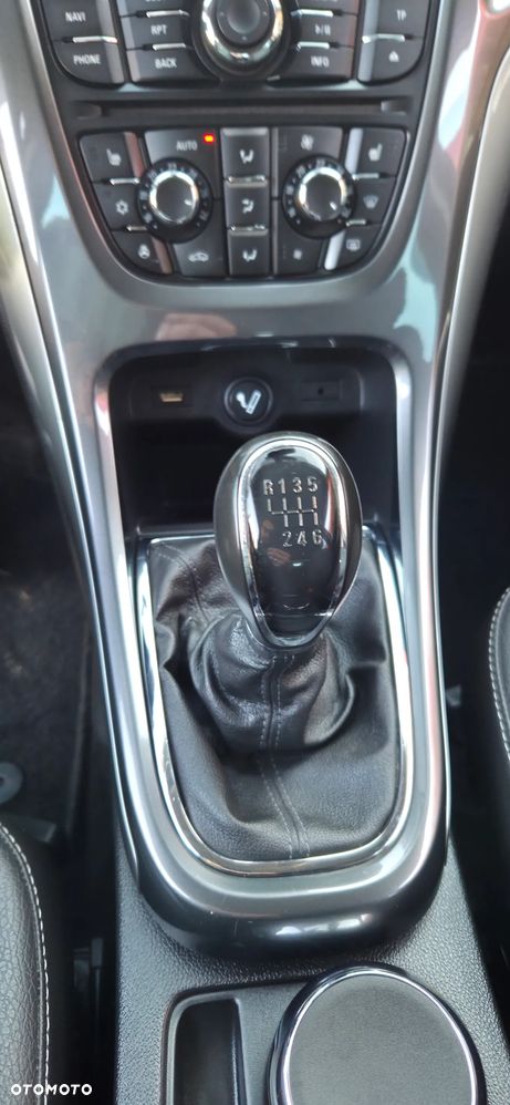 Opel Astra 1.7 CDTI DPF Exklusiv - 27