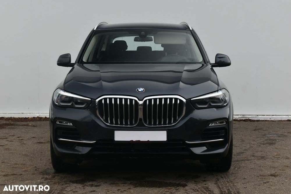 BMW X5 xDrive45e - 2