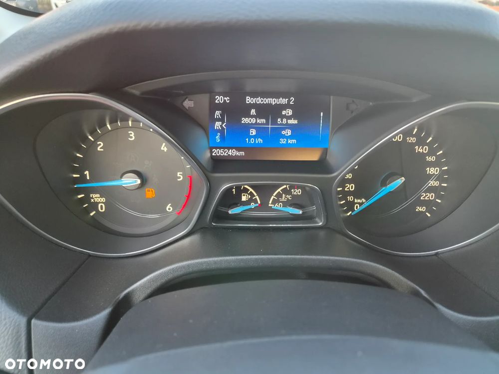 Ford Focus 1.5 TDCi DPF Start-Stopp-System Business - 17