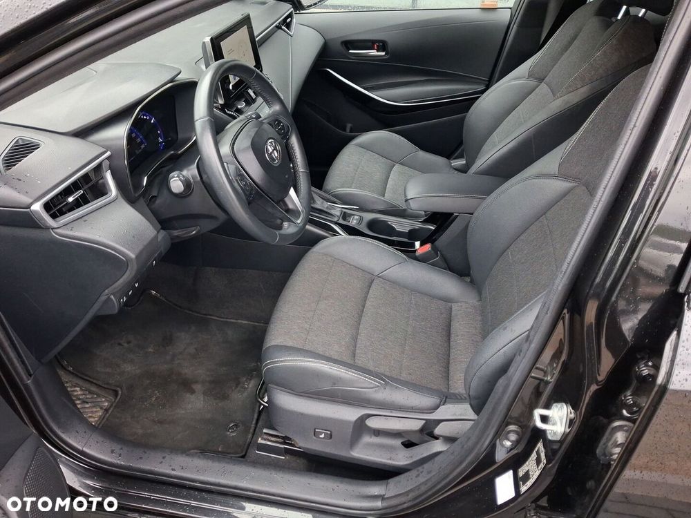 Toyota Corolla 1.8 Hybrid Comfort - 14