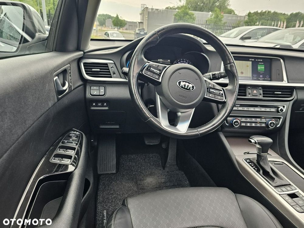 Kia Optima - 20
