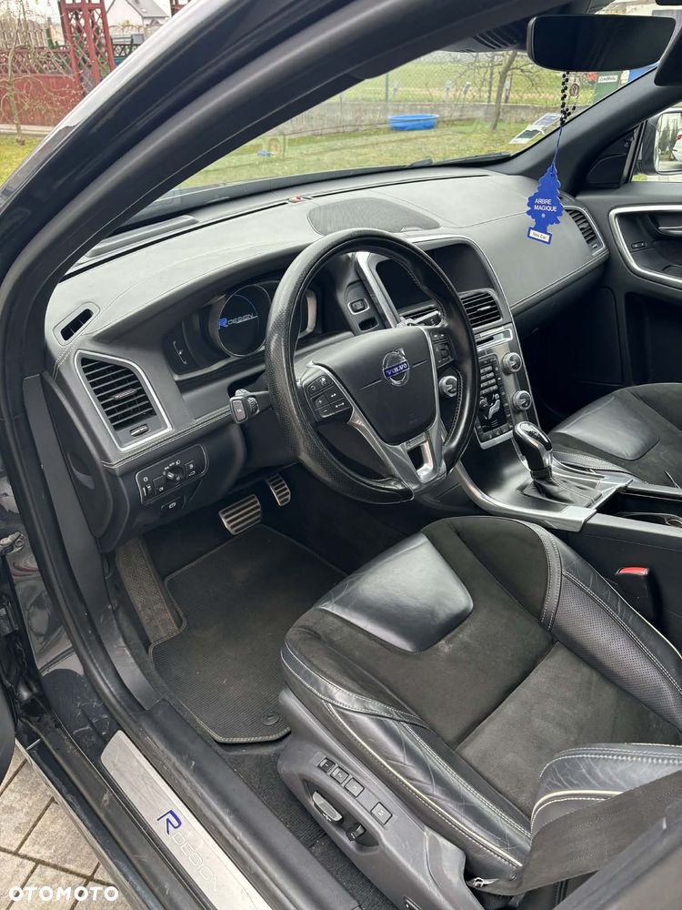 Volvo XC 60 D4 Drive-E R-Design Momentum - 8