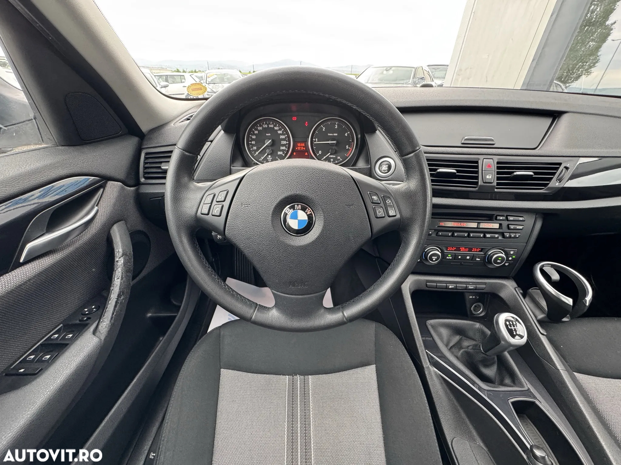BMW X1 sDrive18d - 24