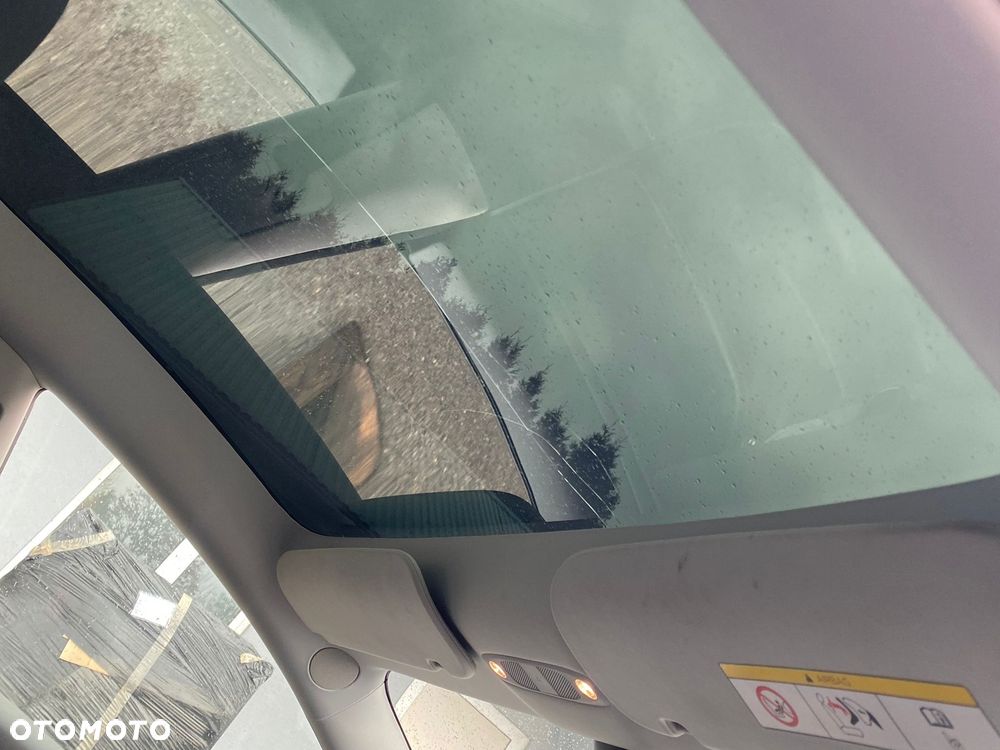 Tesla Model 3 - 19