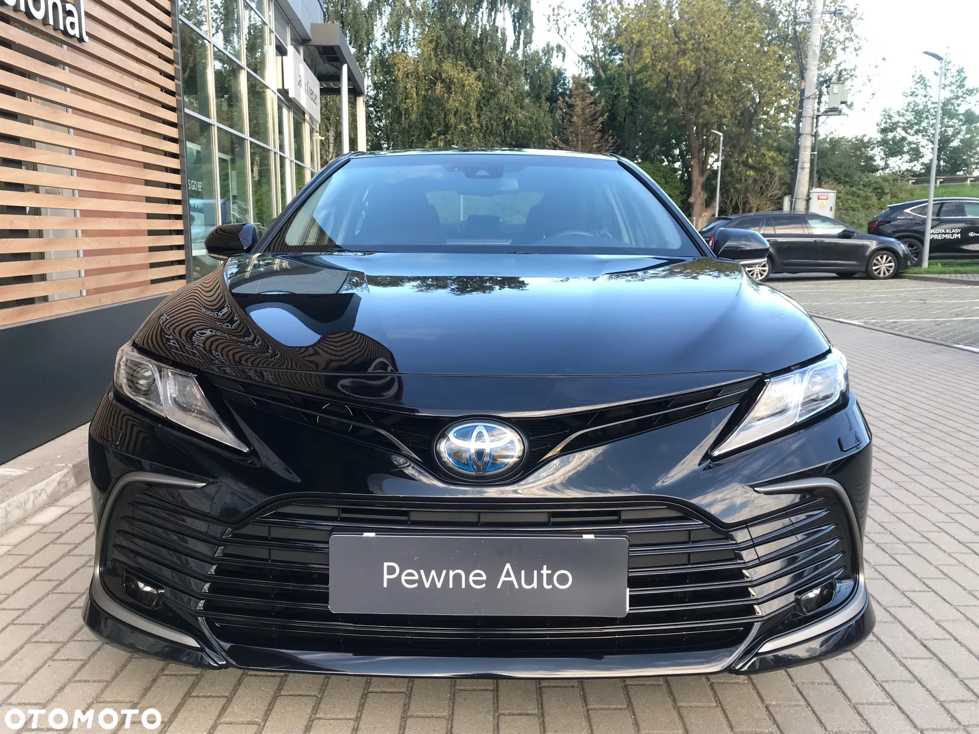 Toyota Camry 2.5 Hybrid Comfort CVT - 13