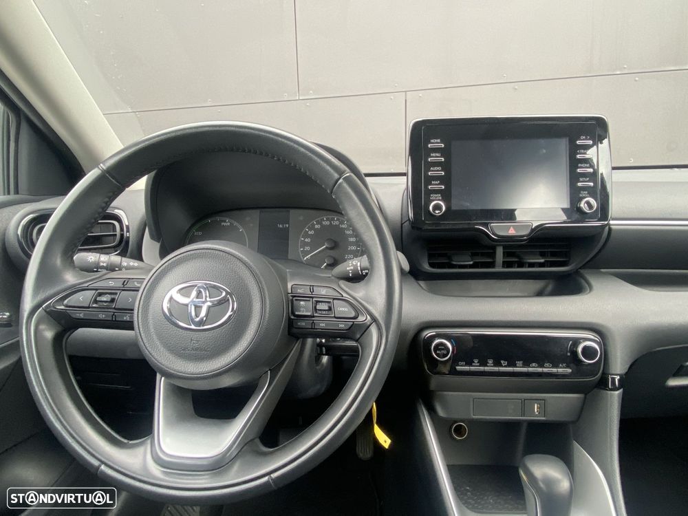 Toyota Yaris 1.5 HDF Comfort Plus - 8