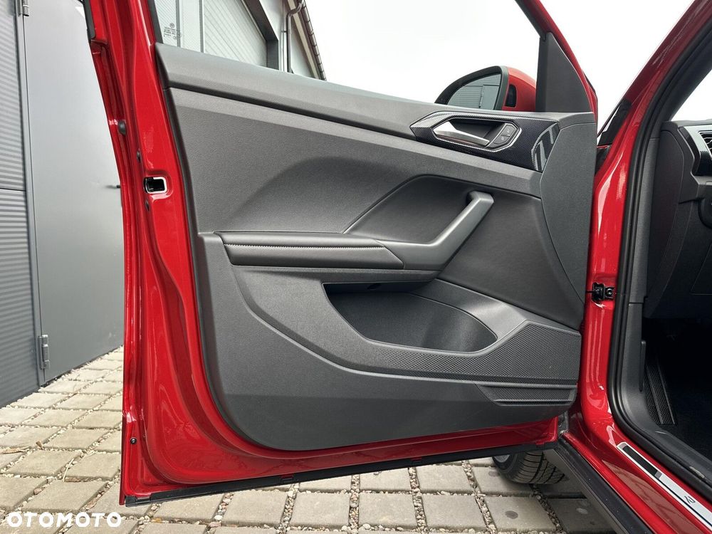 Volkswagen T-Cross - 10