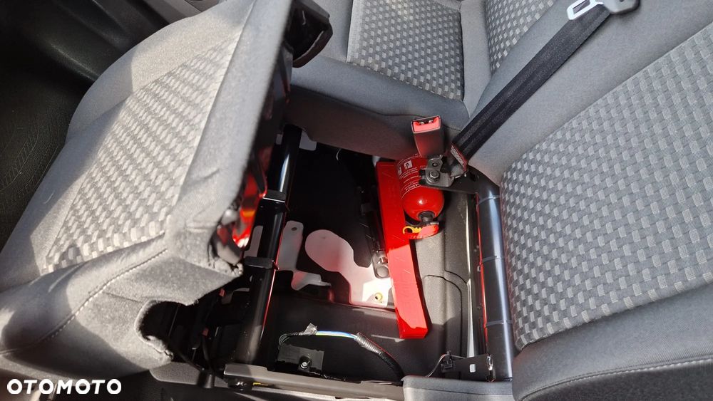 Ford TRANSIT 350 L3H2 - 15