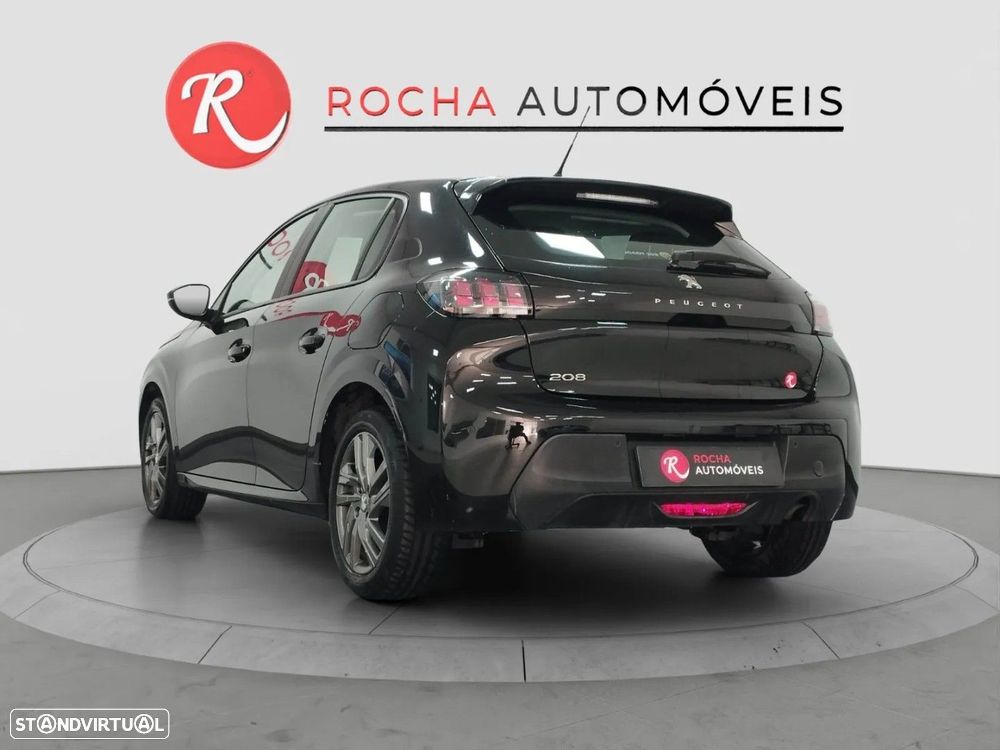 Peugeot 208 - 4