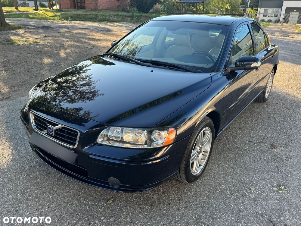 Volvo S60 2.4D Momentum - 17