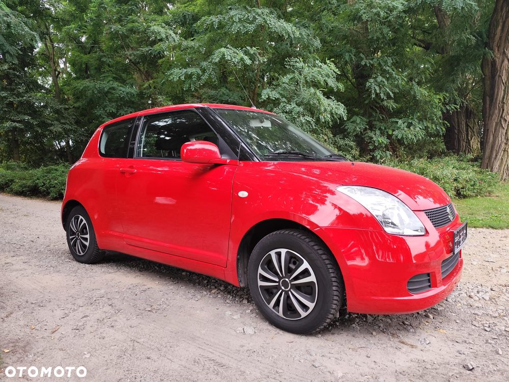 Suzuki Swift 1.3 Classic - 2