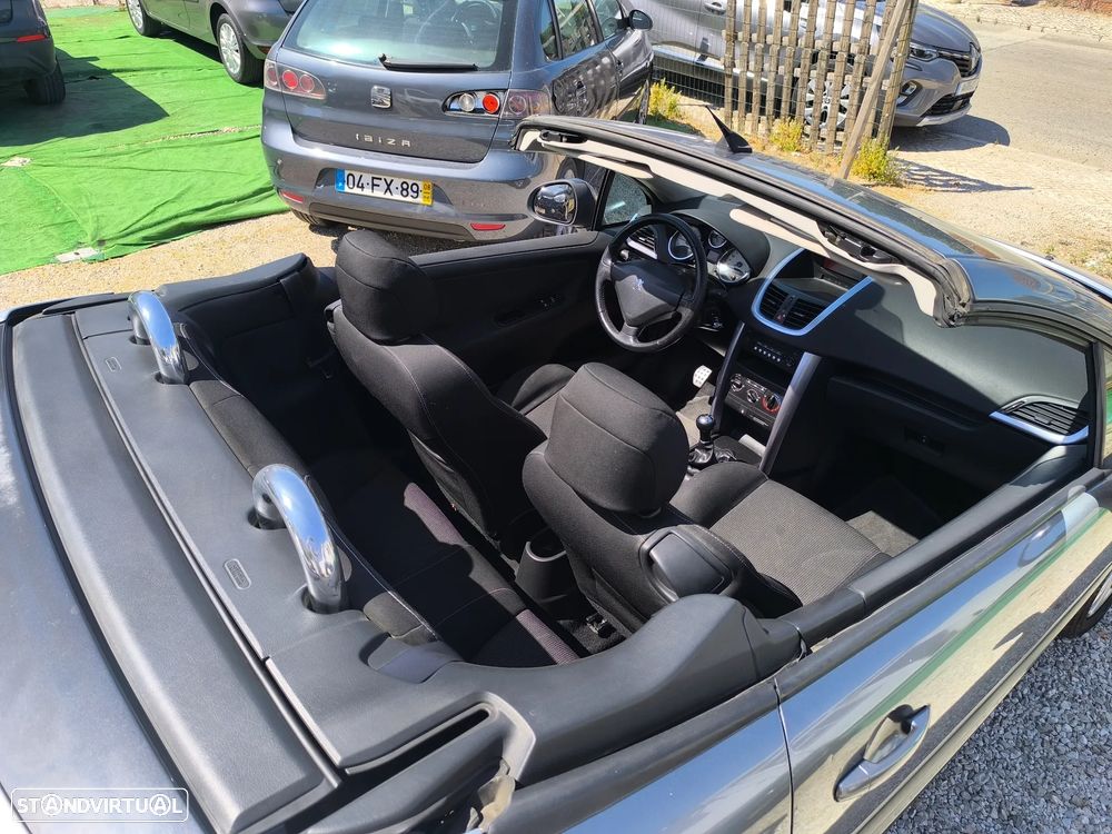 Peugeot 207 CC 1.6 HDi FAP - 10