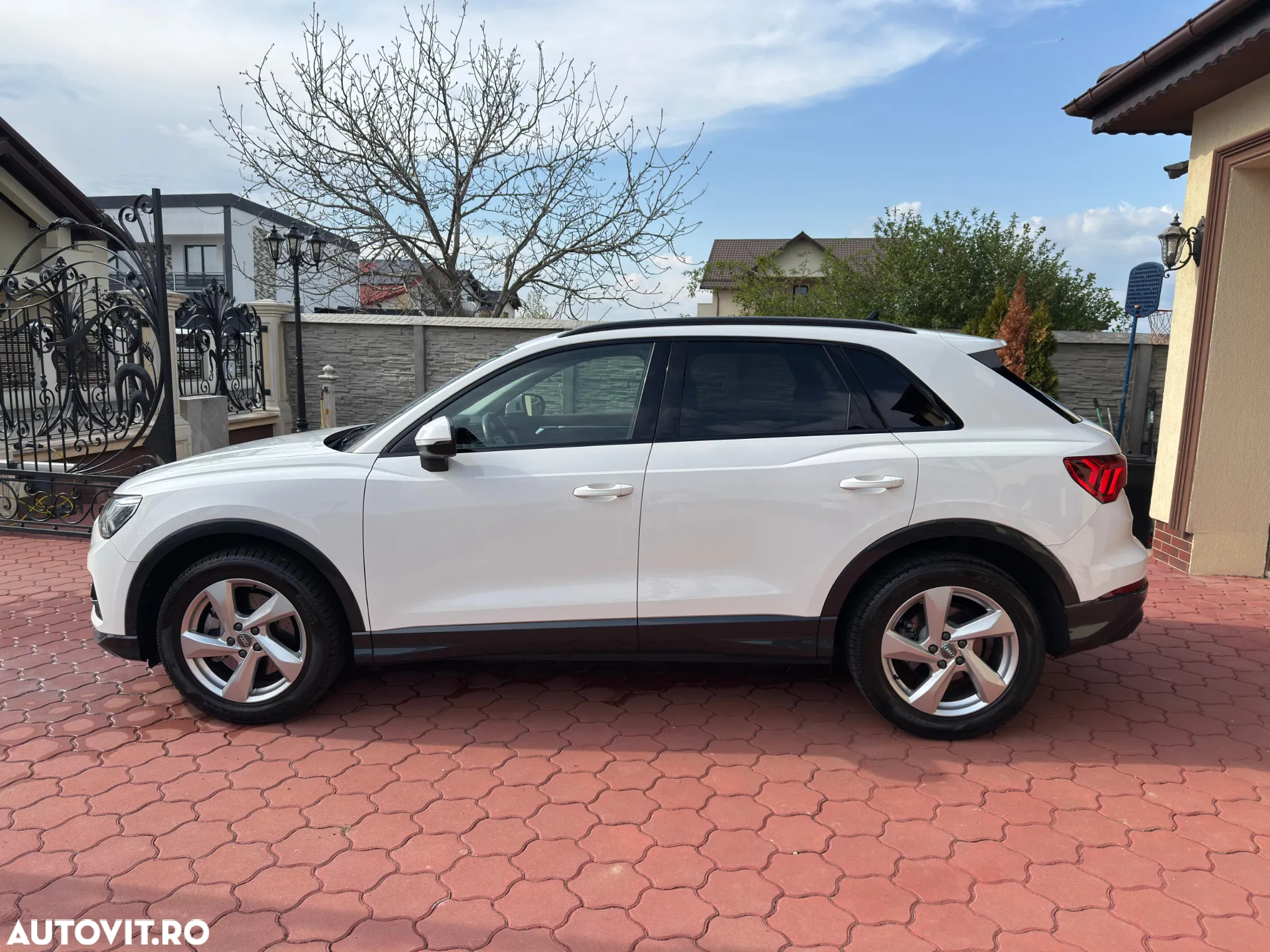 Audi Q3 40 TDI quattro S tronic advanced - 8
