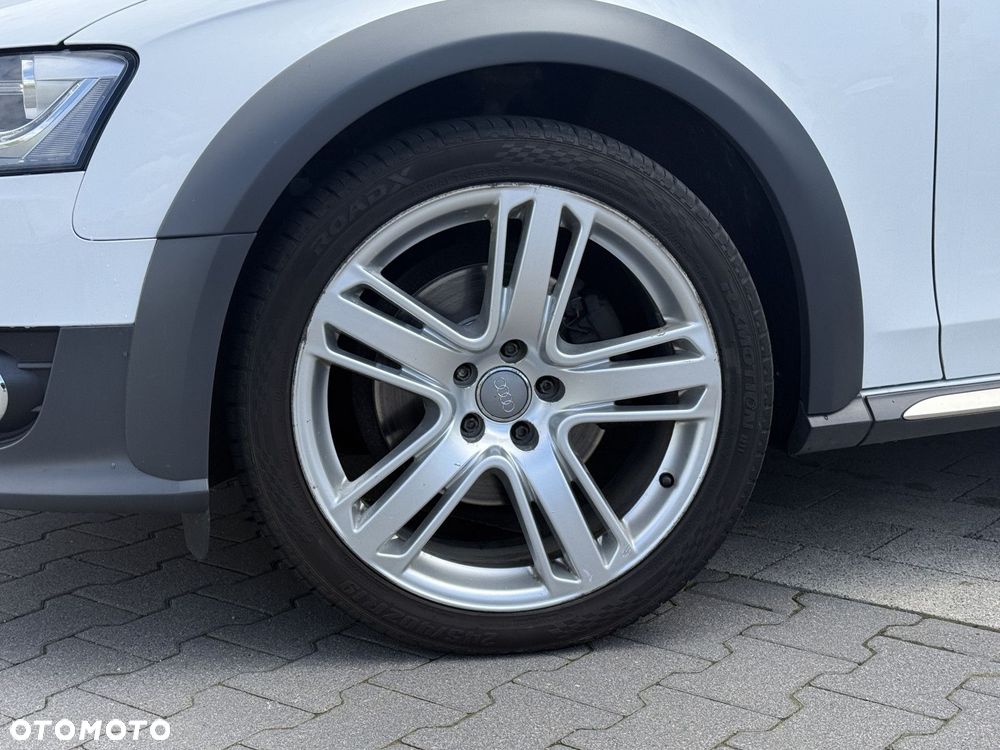 Audi A4 Allroad - 2