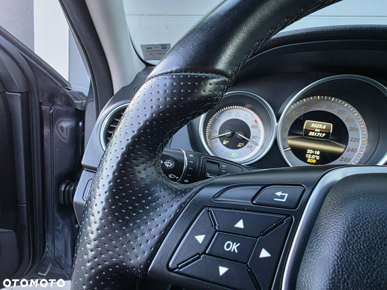 Mercedes-Benz Klasa C 200 CDI BlueEff Avantgarde - 9