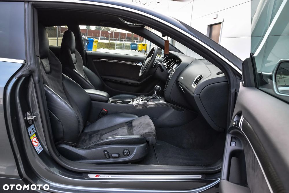 Audi RS5 Coupé S tronic - 19