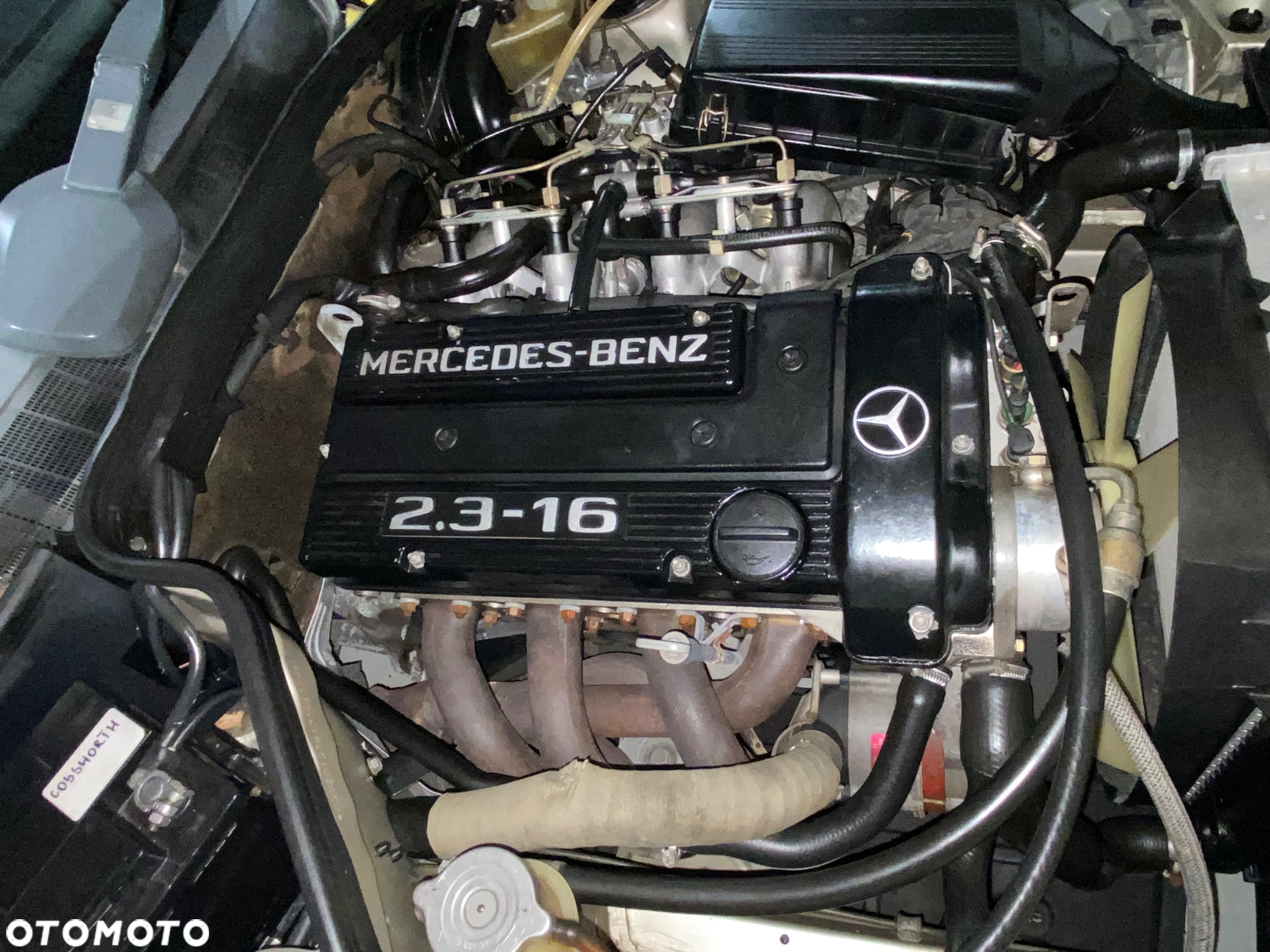 Mercedes-Benz W201 (190) - 19