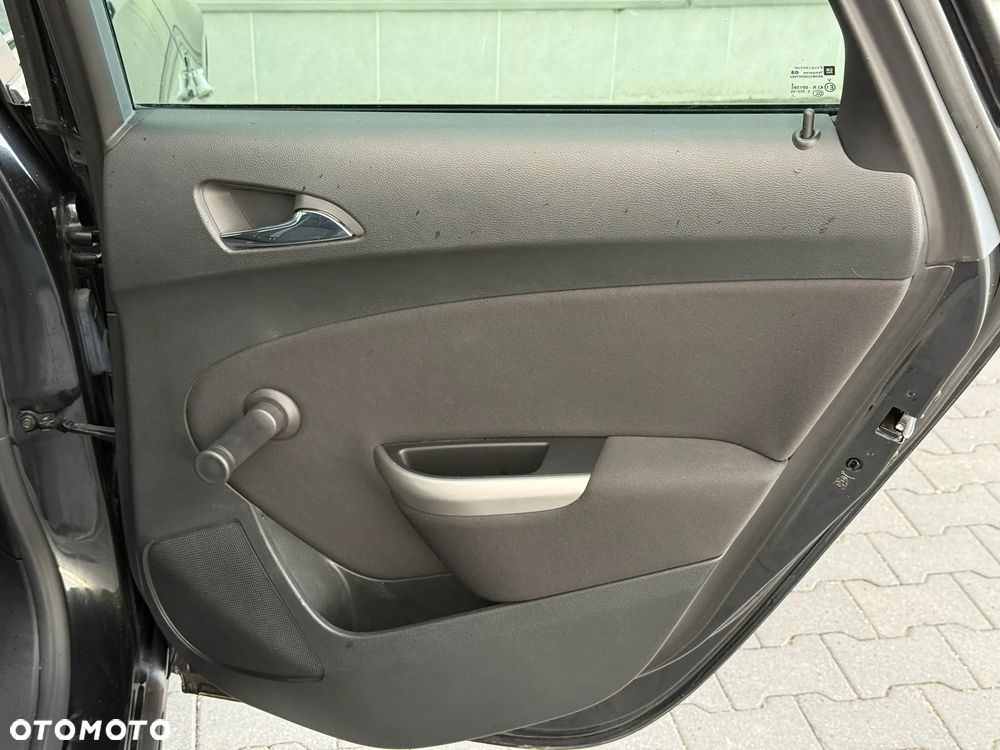 Opel Astra - 24