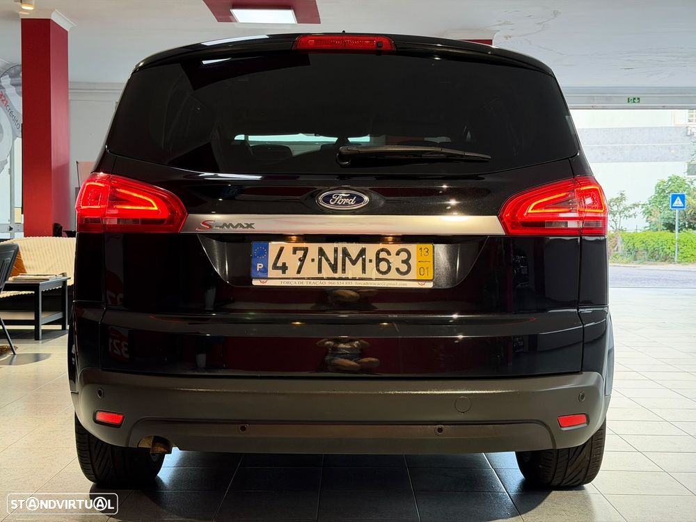 Ford S-Max 2.0 TDCi Titanium 7L - 14