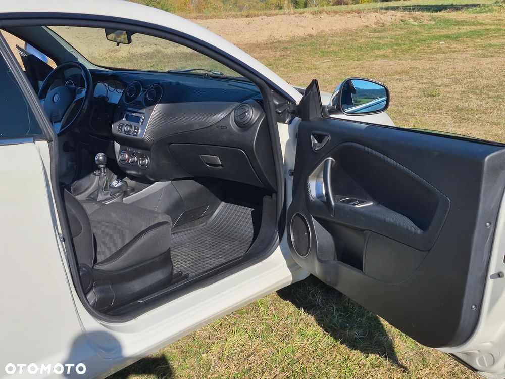 Alfa Romeo Mito 1.4 MultiAir Distinctive - 28
