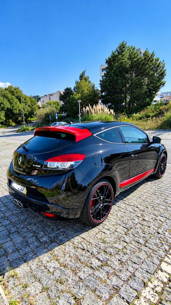 Renault Mégane Coupe 2.0 T RS - 3